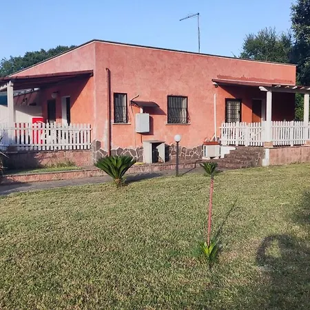 Casetta 1 *